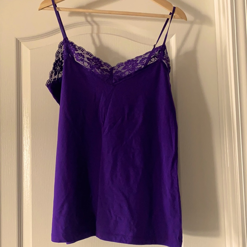 Purple Old Navy Cami with lace trim